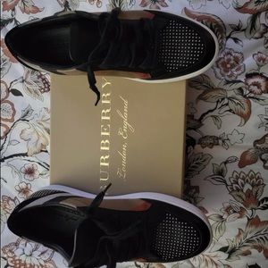 Burberry house check and leather sneakers